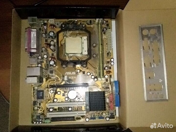 Материнская плата, рабочая,с процессором атлон ам2