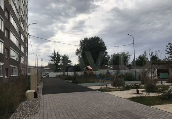 2-к. квартира, 58 м², 2/17 эт.