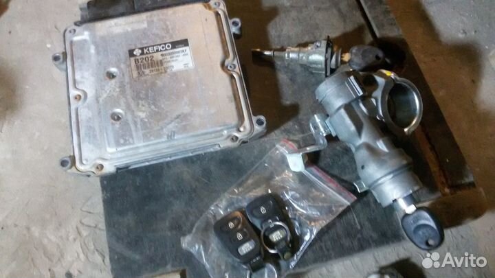 Киа церато 2 блок управления двигателем комплект