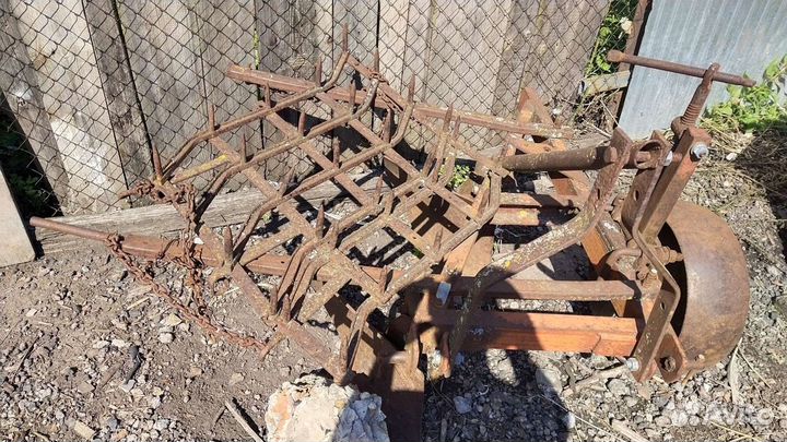 Плуг двухкорпусный