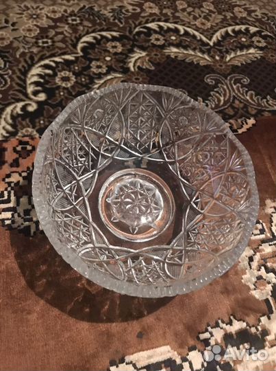 Вазы хрустальные