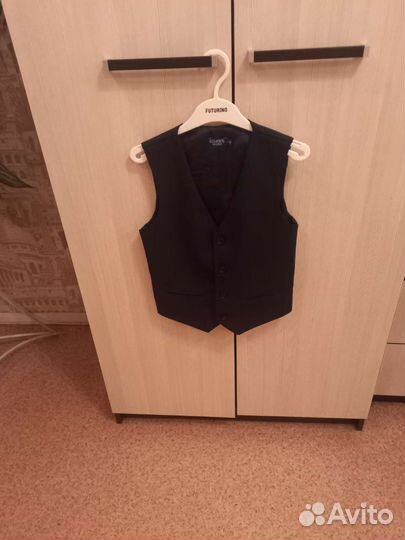 Жилет школьный для мальчика 140