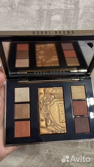 Палитра теней Bobby Brown