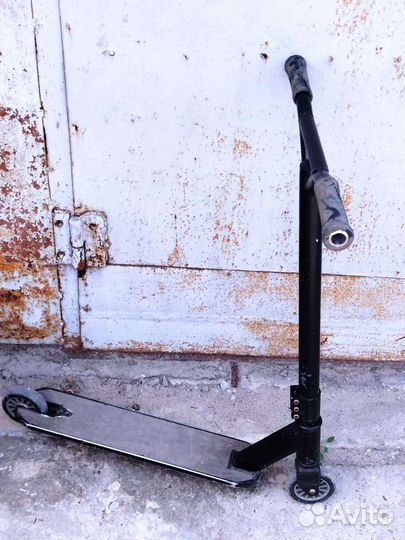 Трюковой самокат