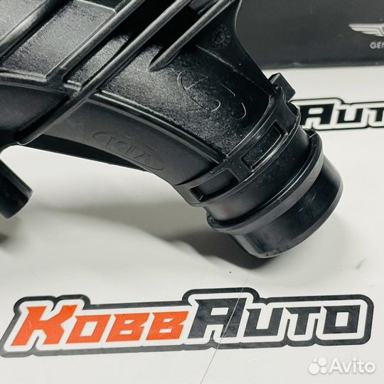 Корпус термостата Genesis G70 / G80. Kia Stinger