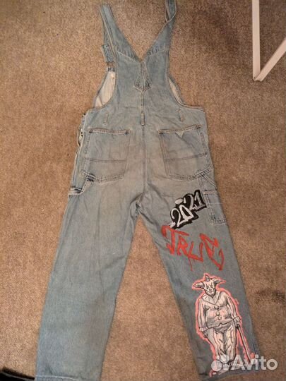 Джинсы комбинезон guess с подтяжками
