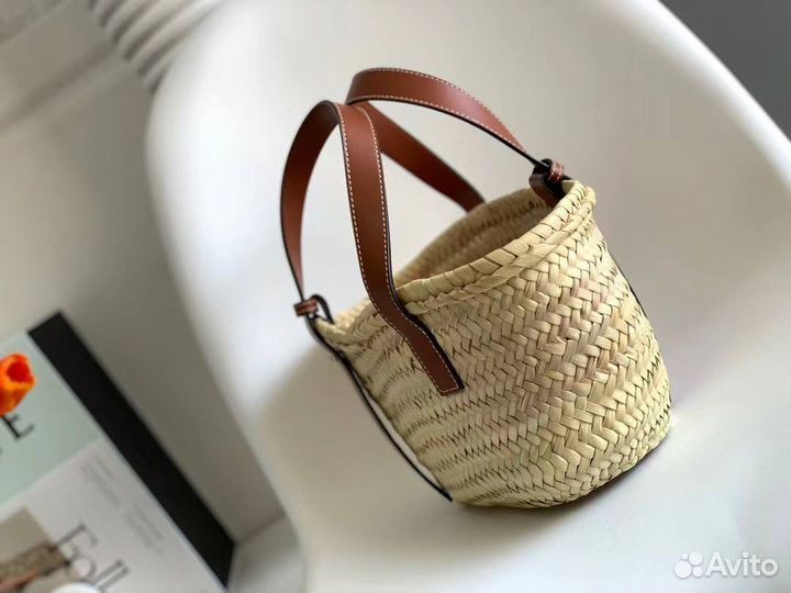 Женская small сумка Loewe Basket