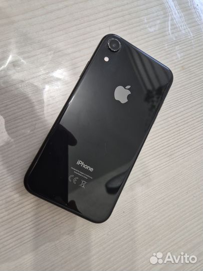 iPhone Xr, 64 ГБ
