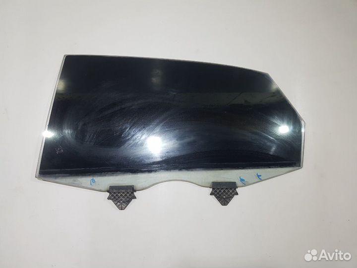 Стекло двери задней левой ауди а8 audi s8