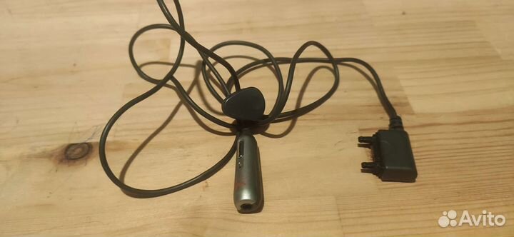 Гарнитура sony ericsson для наушников 3,5 мм