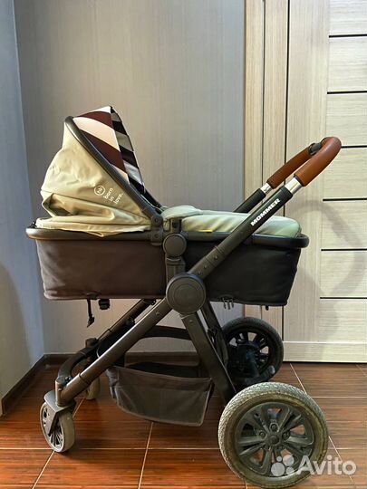 Коляска универсальная