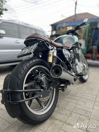 Honda CB750 Cafe racer