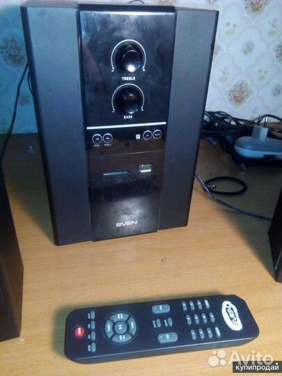 Музыкальный центр
