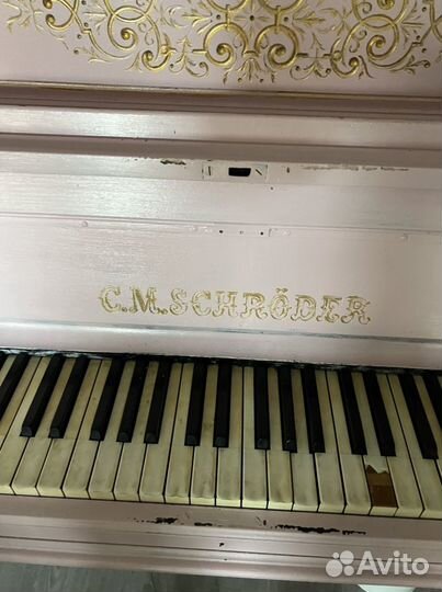 Антикварное пианино C.M. Schroder