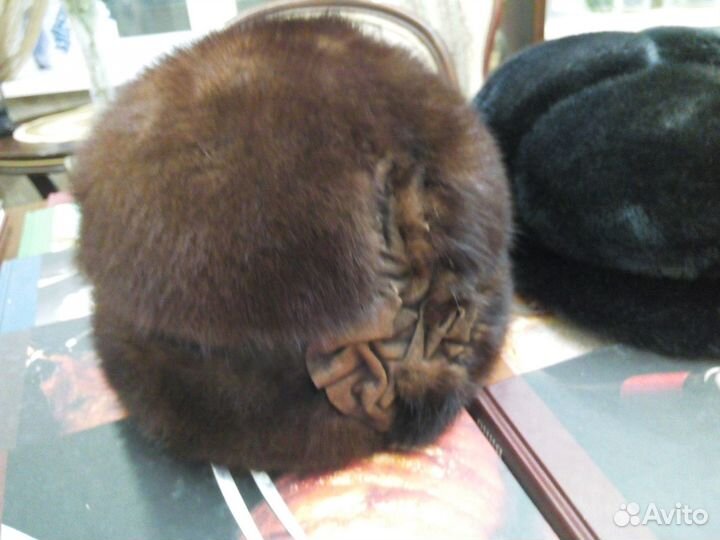 Шапки меховые мужские и женская