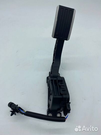 Педаль акселератора в сборе электронный Донг Фэнг