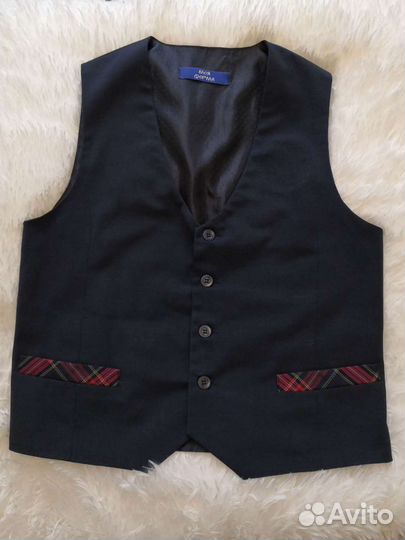 Школьная форма. Жилет для мальчика размер 146/42