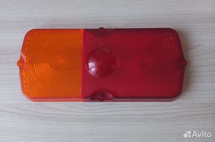 Стекло заднего фонаря от УАЗ 469, Хантер и т.д