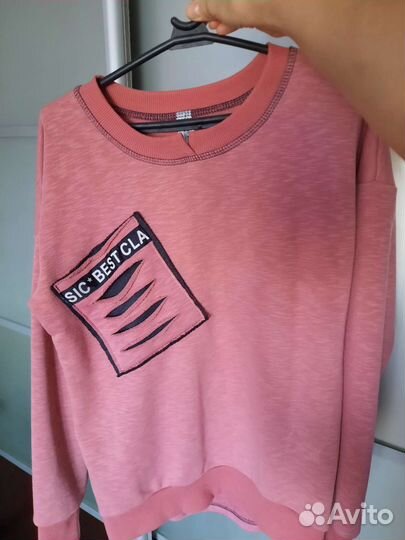 Спортивный костюм женский