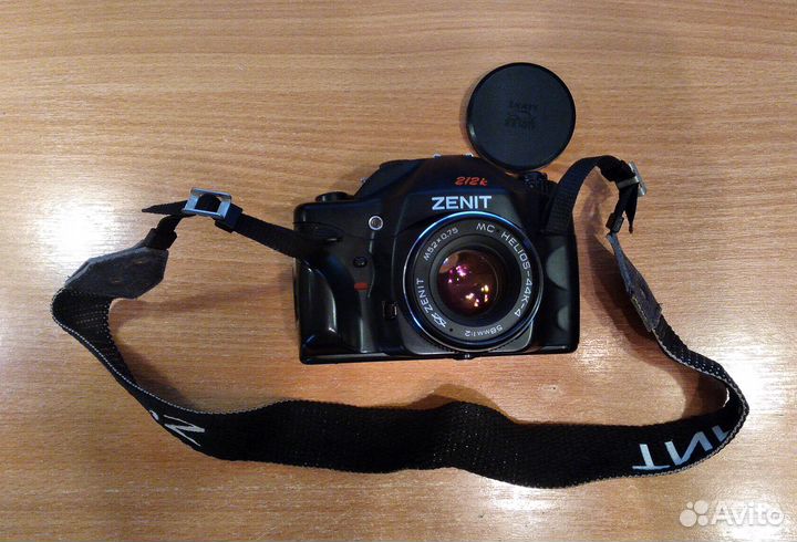 Фотоаппарат Зенит 212К + объектив мс Гелиос 44К4