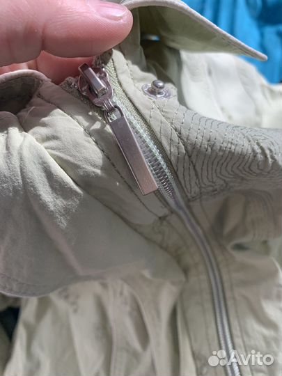 Ветровка женская