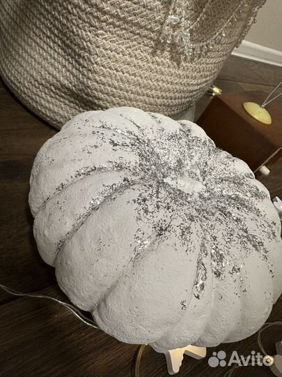 Тыква декоративная из бетона