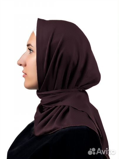 Хиджаб на кнопках