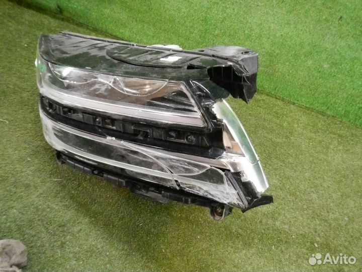 Б/У Б/У Битая Фара правая Genesis GV80 (2020-2023)