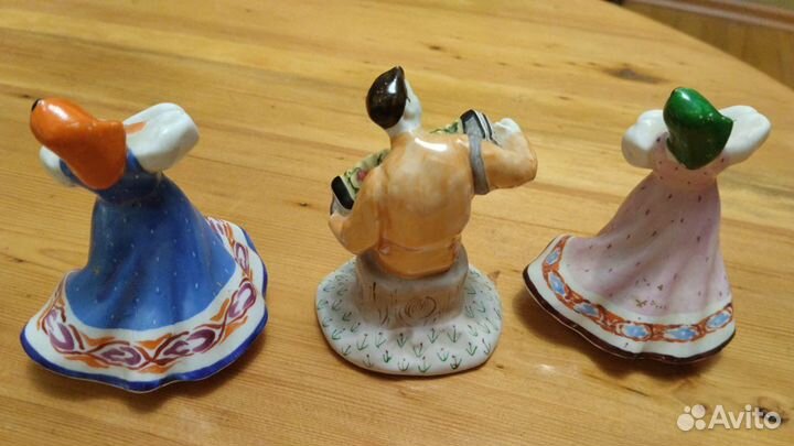 Фарфоровые статуэтки