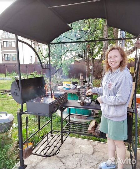 Мангал с крышей