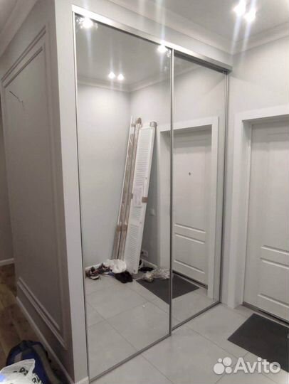 Раздвижная перегородка с матовым стеклом