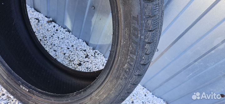 Triangle Snowlink TWT02 225/45 R19 96V