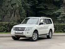 Mitsubishi Pajero 3.2 AT, 2013, 77 000 км, с пробегом, цена 3 100 000 руб.