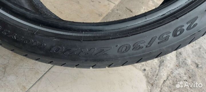 Pirelli P Zero 295/30 R20