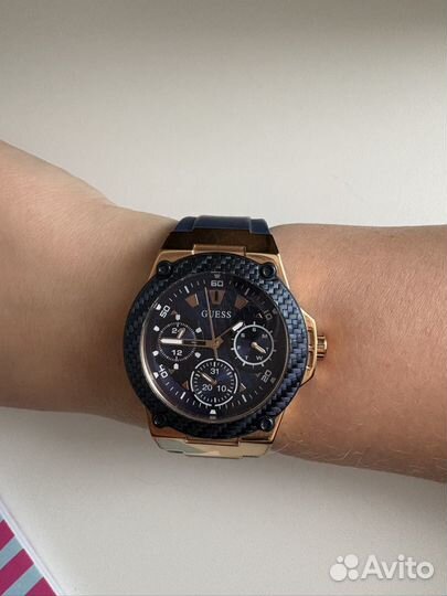 Часы наручные женские guess