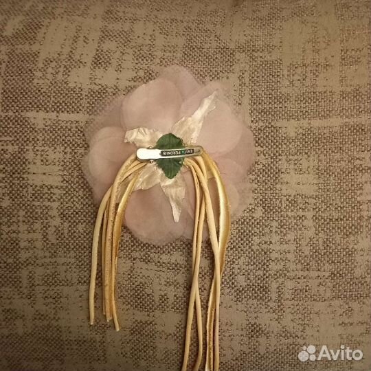 Заколка для волос eveti peroni