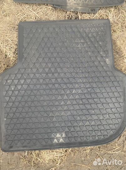 Коврики jetta 6