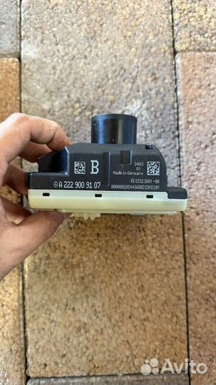 Блок управления ключом мерседес 222