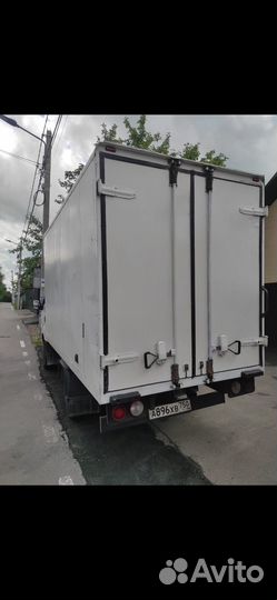 Водитель со соим грузовым Kia bongo 1.5 тонны