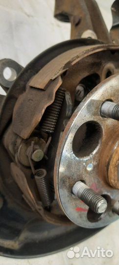 Ступица задняя левая Lexus Rx330 MCU33 3MZ-FE 2003