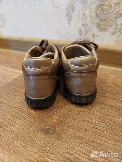 Ботинки кожаные Ecco для девочки, р.25