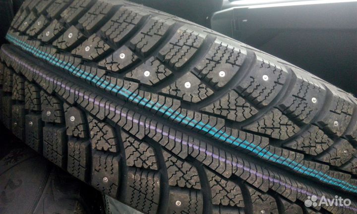 Matador MP 30 Sibir Ice 2 215/60 R16