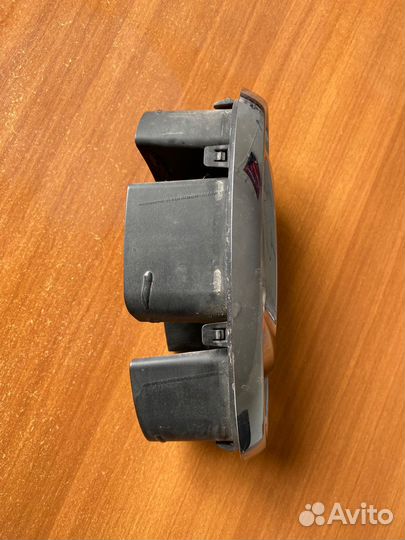 Эмблема решетки радиатора Хендэ I40 863583Z500