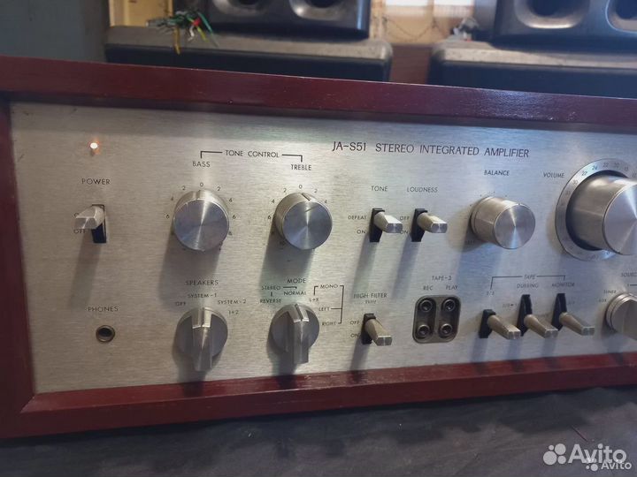 Усилитель Victor JA-S51