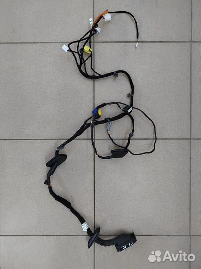 Проводка передней правой двери Hyundai Sonata DN8