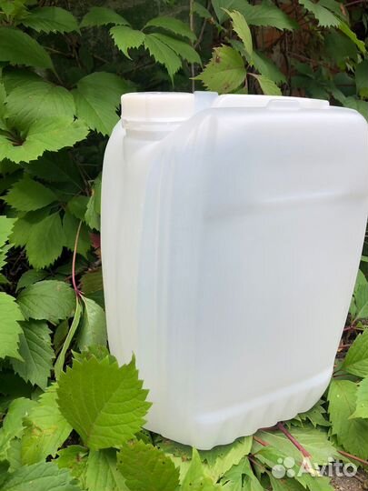 Канистра пластиковые 10 литров