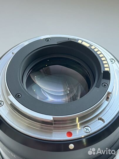 Объектив Sigma AF 35mm f/1.4 Art Canon EF