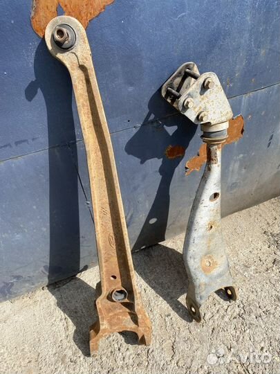 Рычаги передней подвески Ford Econoline E250 E350