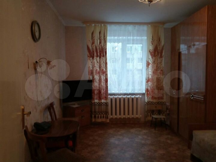 2-к. квартира, 52 м², 3/9 эт.