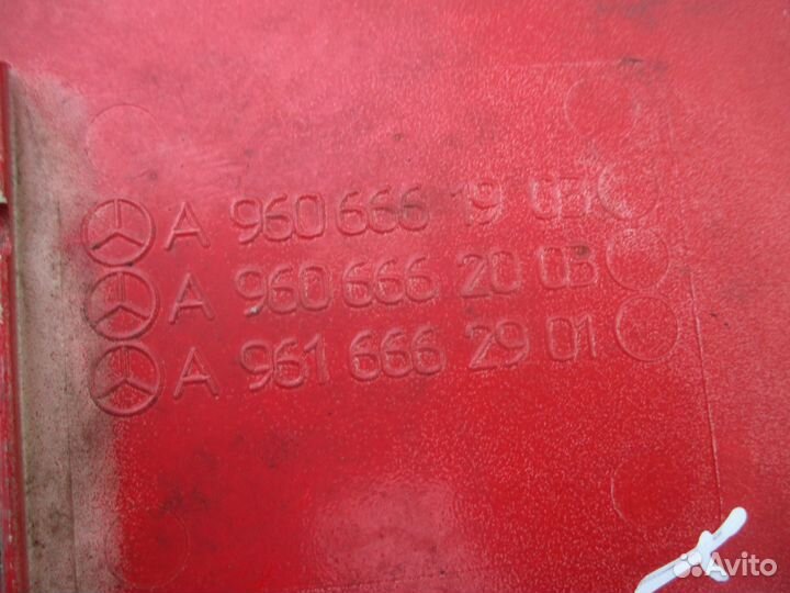 Корпус ступени правый Mercedes-Benz A9606661903